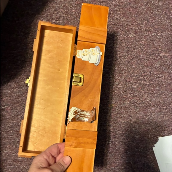 Married/Newlywed custom wine box, like new - Picture 4 of 5
